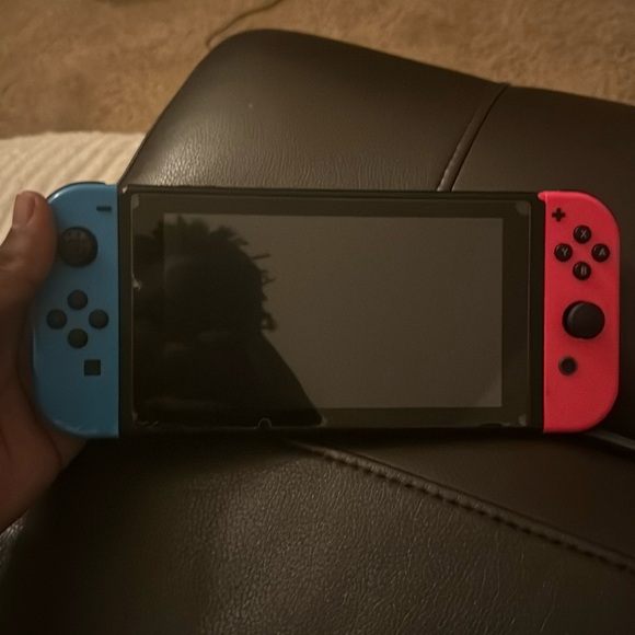 Used Nintendo Switch